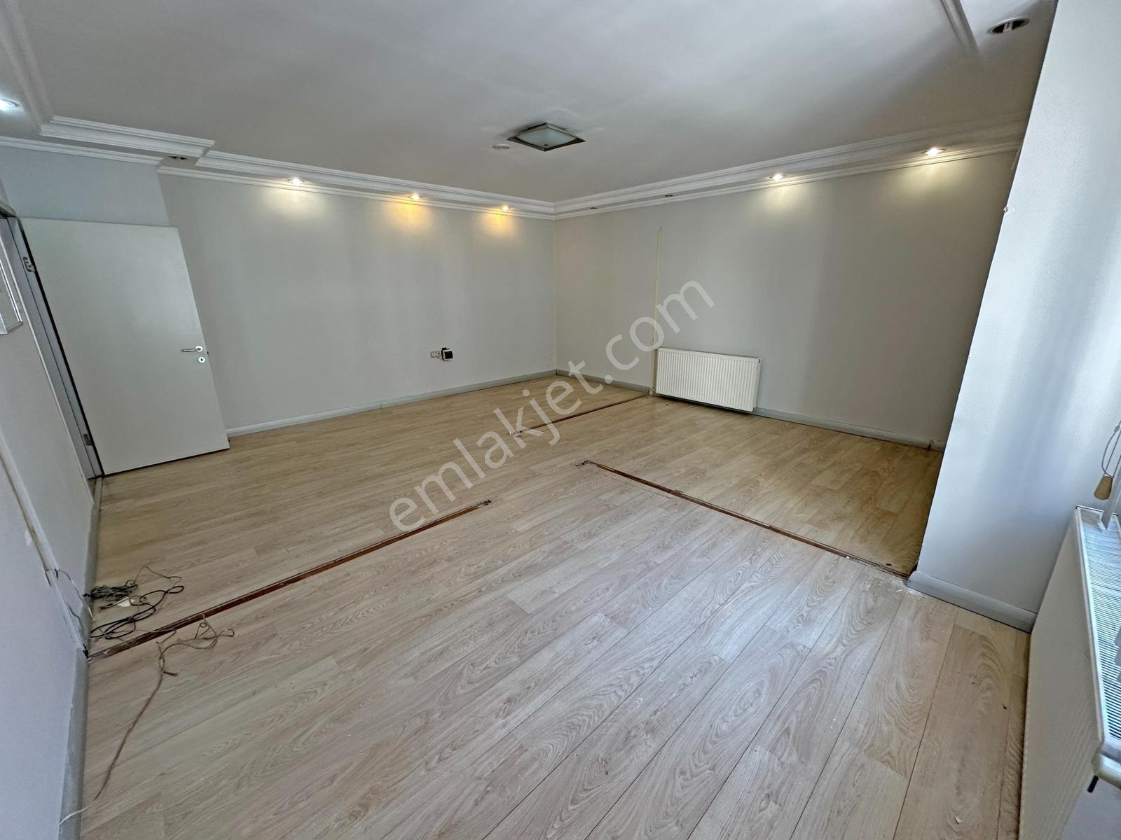 19 Mayıs Mahallesi Çiftlik Caddesinde Satılık 3+1 Daire - Görsel 20