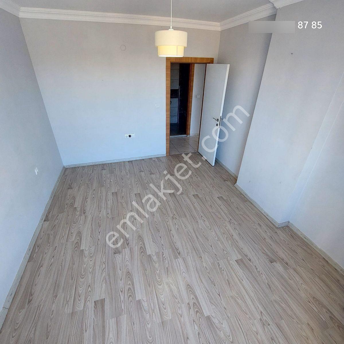 Kırçiçeği Caddesi'nde Kat Da Asansörlü Geniş 2+1 Daire - Görsel 15
