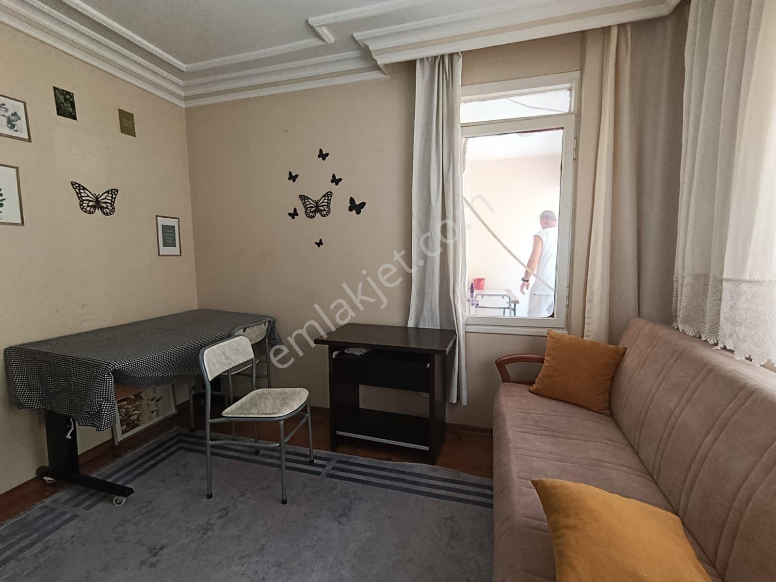 Seyhan Baraj Yolunda Apartman Dairesi İçerisinde Balkonlu Eşyalı Kiralık 1+1 - Görsel 21