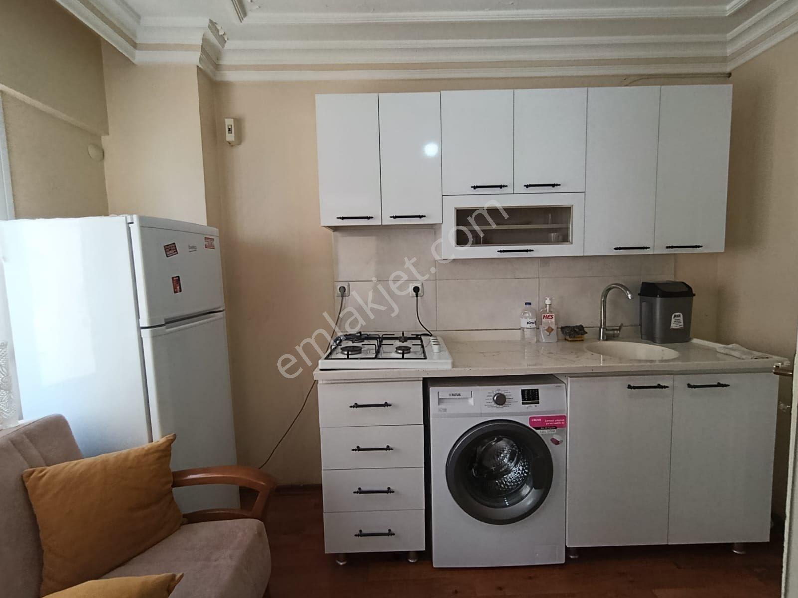 Seyhan Baraj Yolunda Apartman Dairesi İçerisinde Balkonlu Eşyalı Kiralık 1+1 - Görsel 34