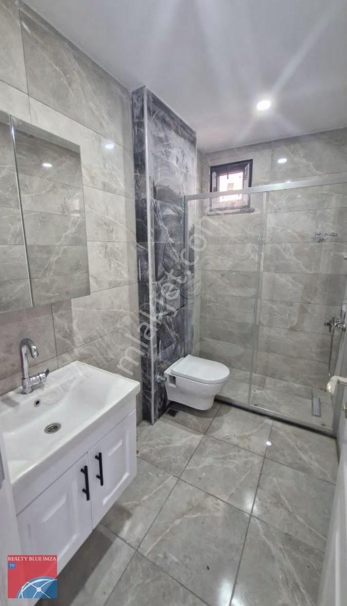Ümraniye Parseller Mh 4+2 170m Ters Dubleks Sıfır Metro Sokağı - Görsel 2