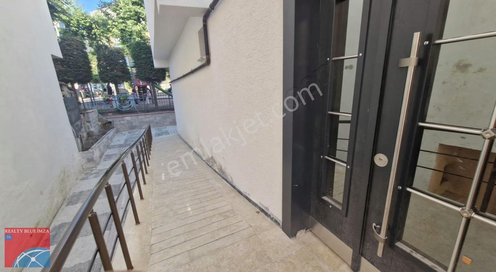 Ümraniye Parseller Mh 4+2 170m Ters Dubleks Sıfır Metro Sokağı - Görsel 15