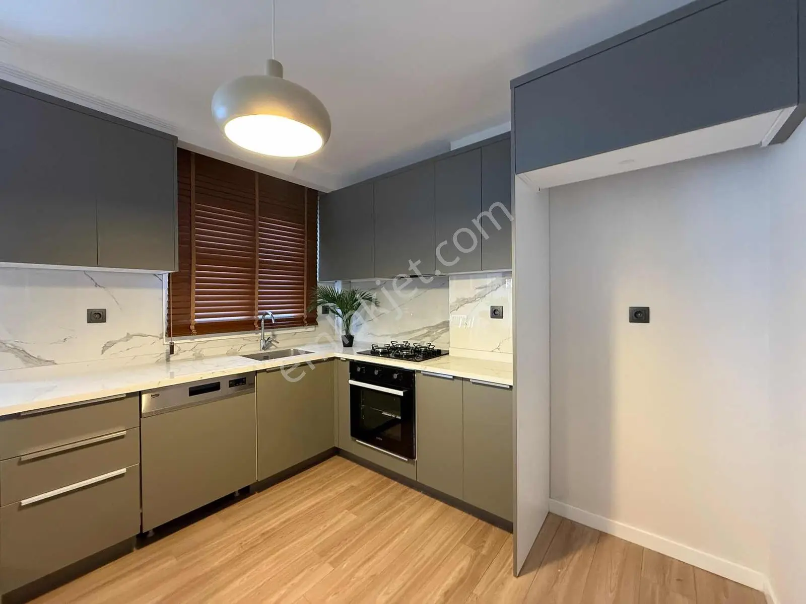 Kıyıboyu Akdeniz Koleji Yanı Site İçi Sıfır 2+1 Satılık Daire - Görsel 5