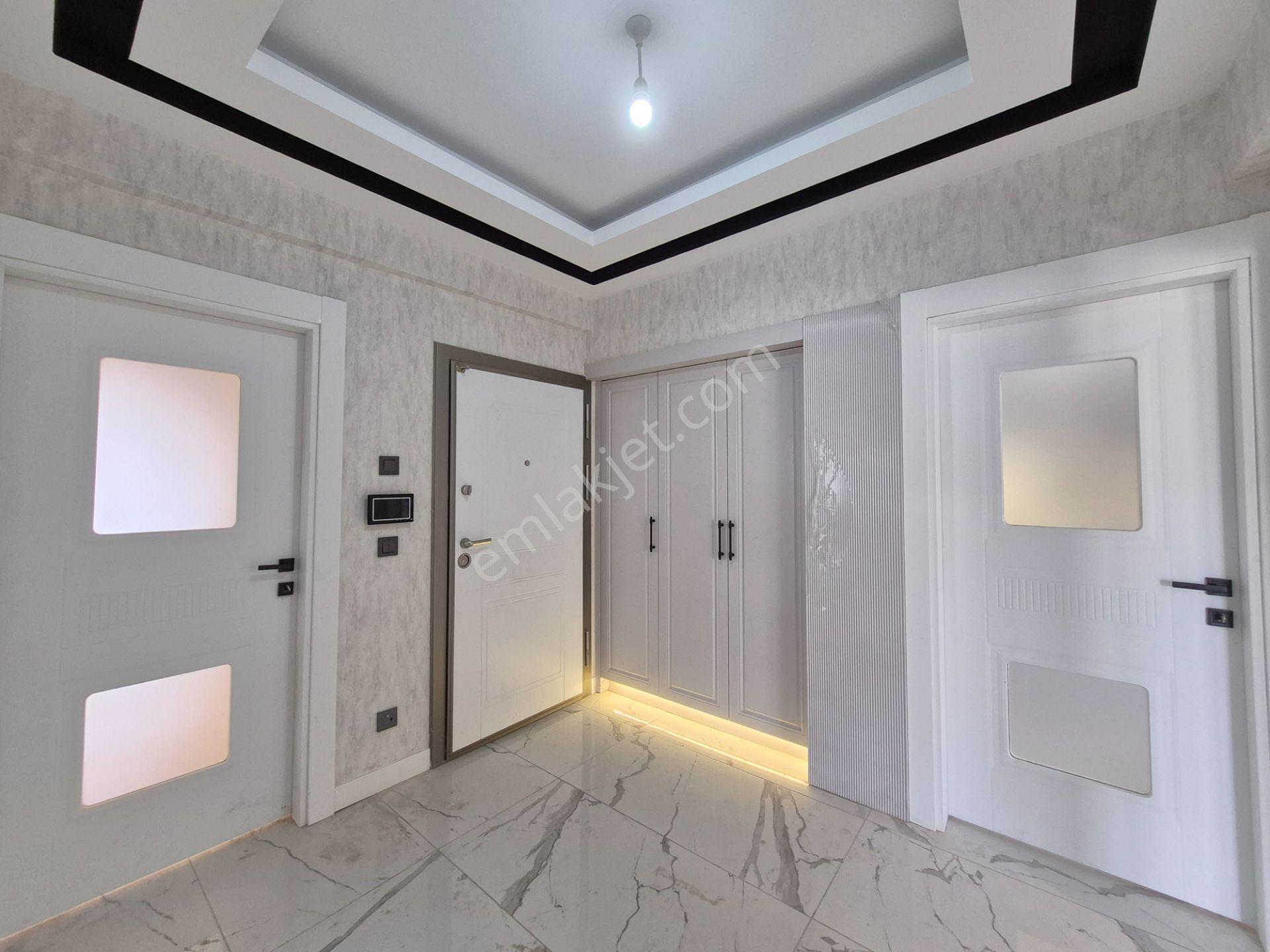 🏡 Selahaddin Eyyubi Mahallesi'nde 3+1 | Sıfır Ve Oturuma Hazır Fırsat Daireler - Görsel 5