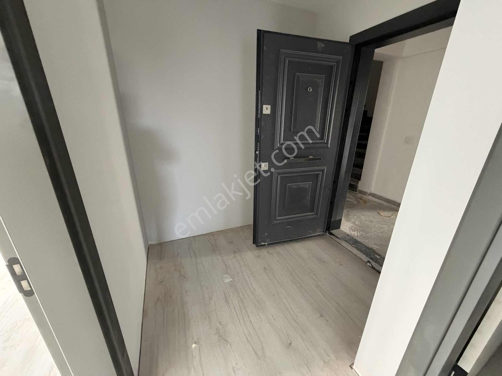 Yağmur Emlaktan Satılık Yüksek Kredili Ara Kat Sıfır 2+1 Daire - Görsel 16