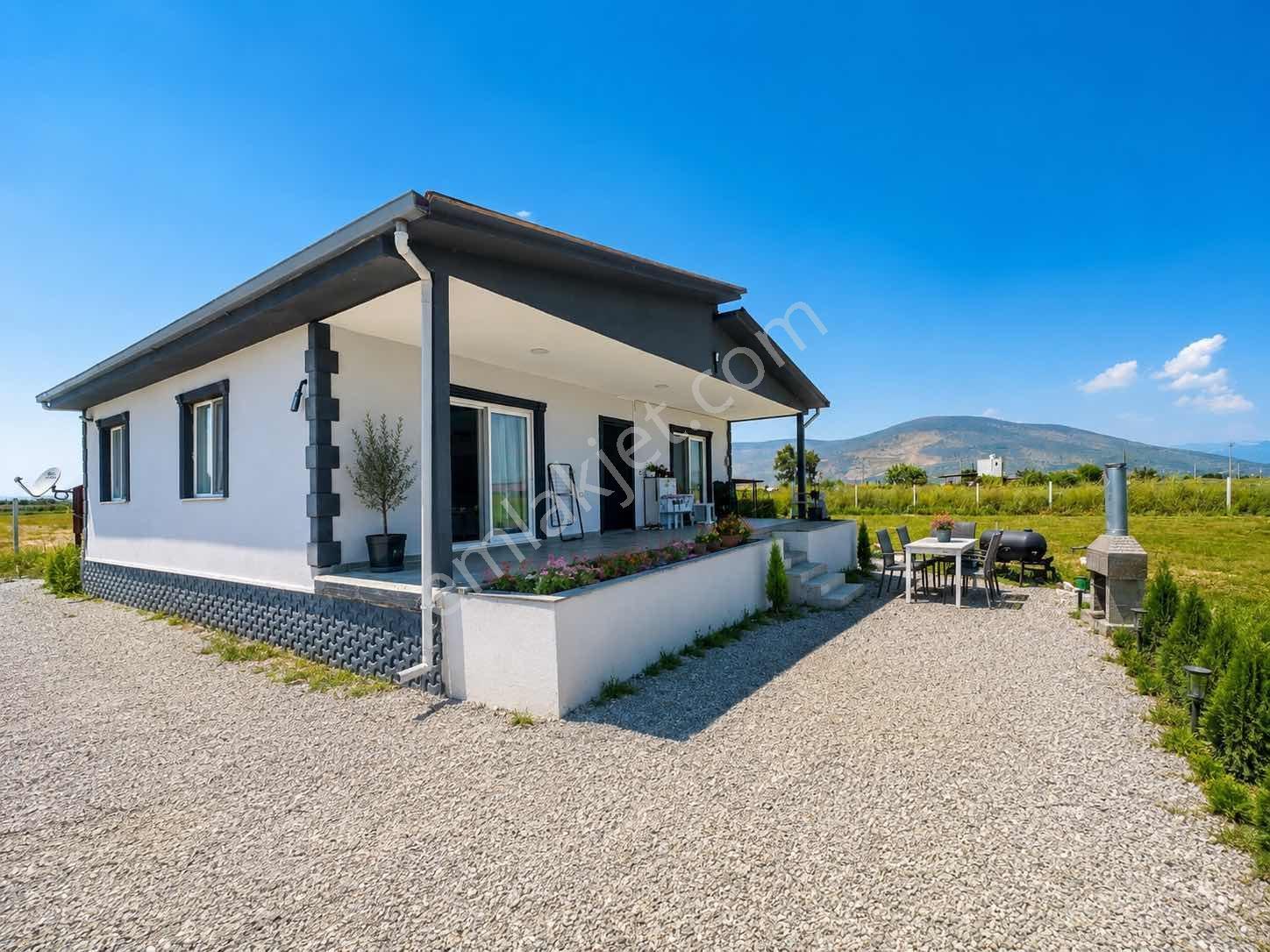Milas Avşar Mah. Satılık 2+1 Müstakil Ev