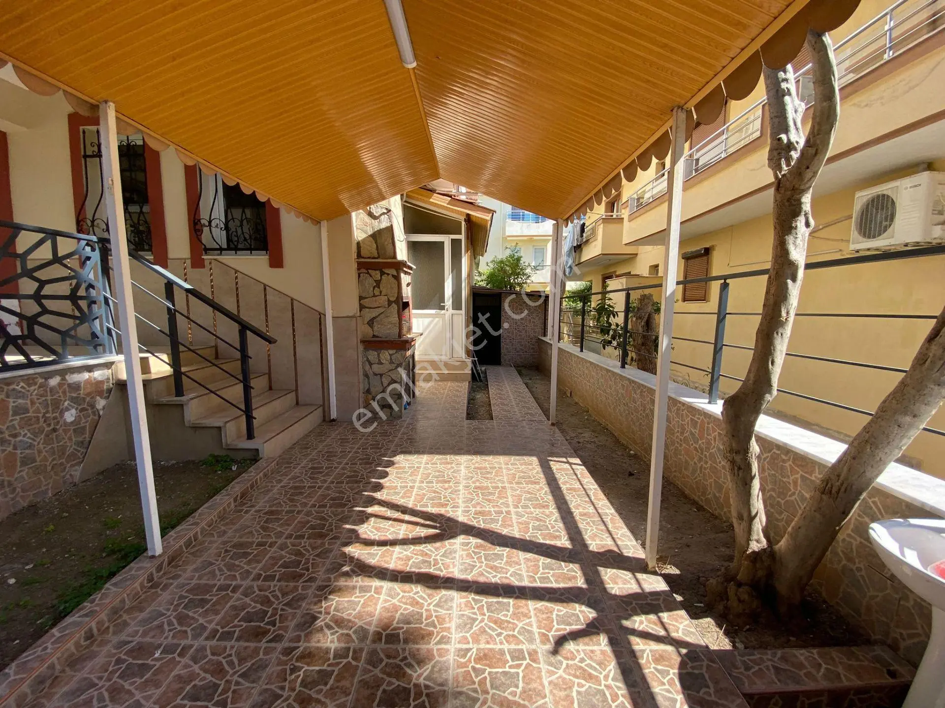 İzmir Özdere Çukuraltı’nda Yolun Deniz Tarafında Satılık 4+1 Köşe Yazlık Villa 🌿🌊 - Görsel 4