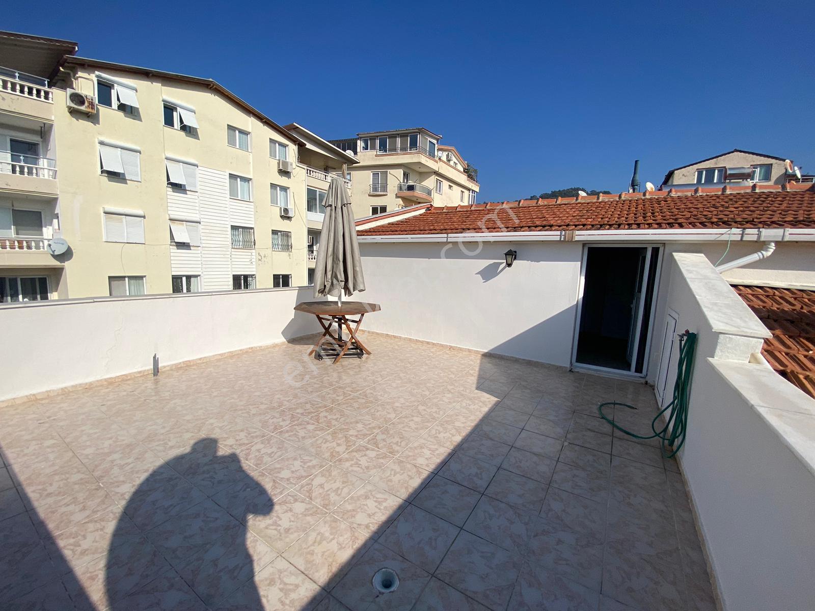 İzmir Özdere Çukuraltı’nda Yolun Deniz Tarafında Satılık 4+1 Köşe Yazlık Villa 🌿🌊 - Görsel 23