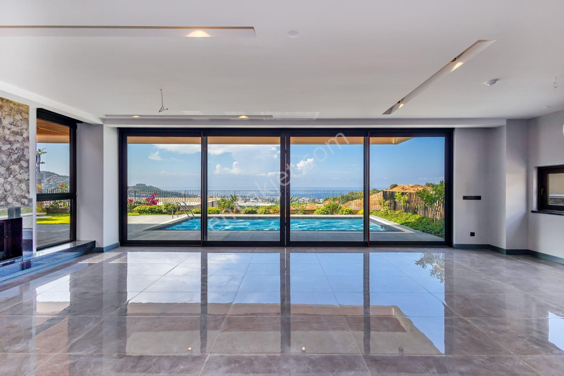 Alanya Kargıcak'ta Deniz Manzaralı Müstakil Havuzlu 3+1 Lüks Villa - Görsel 7