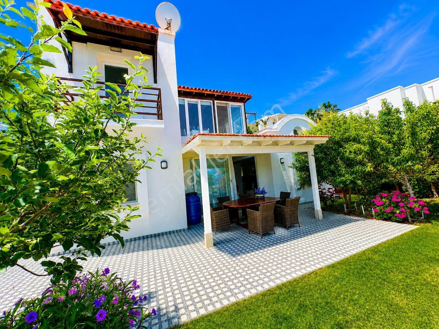 Milas Boğaziçinde 4+1 Müstakil Havuzlu Deniz Manzaralı Villa - Görsel 9