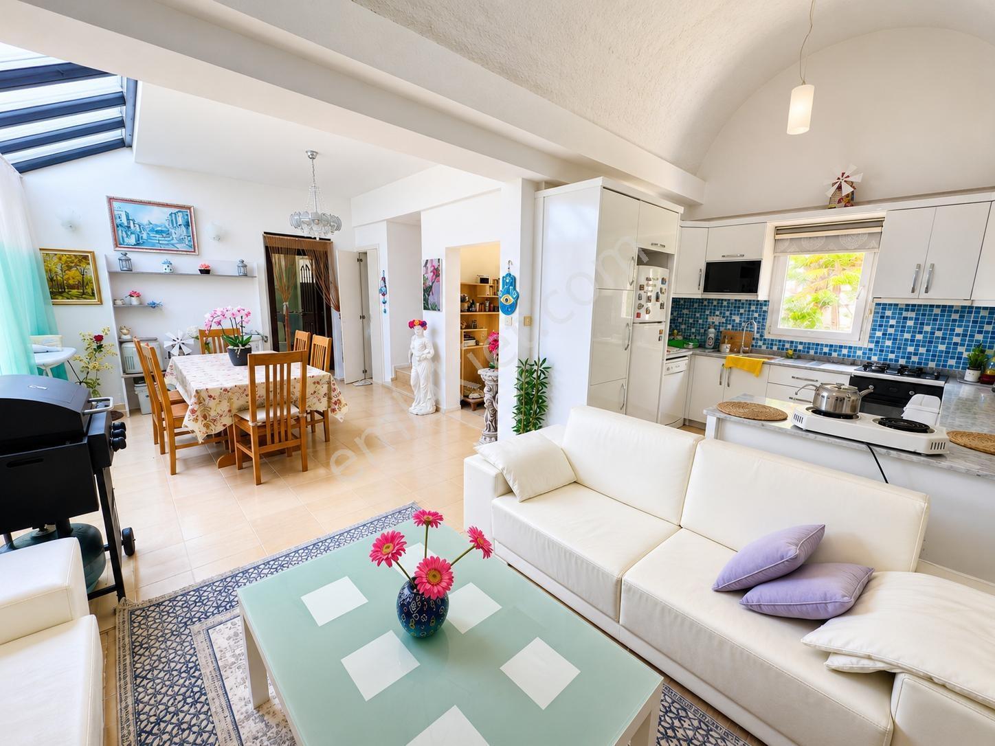 Milas Boğaziçinde 4+1 Müstakil Havuzlu Deniz Manzaralı Villa - Görsel 12
