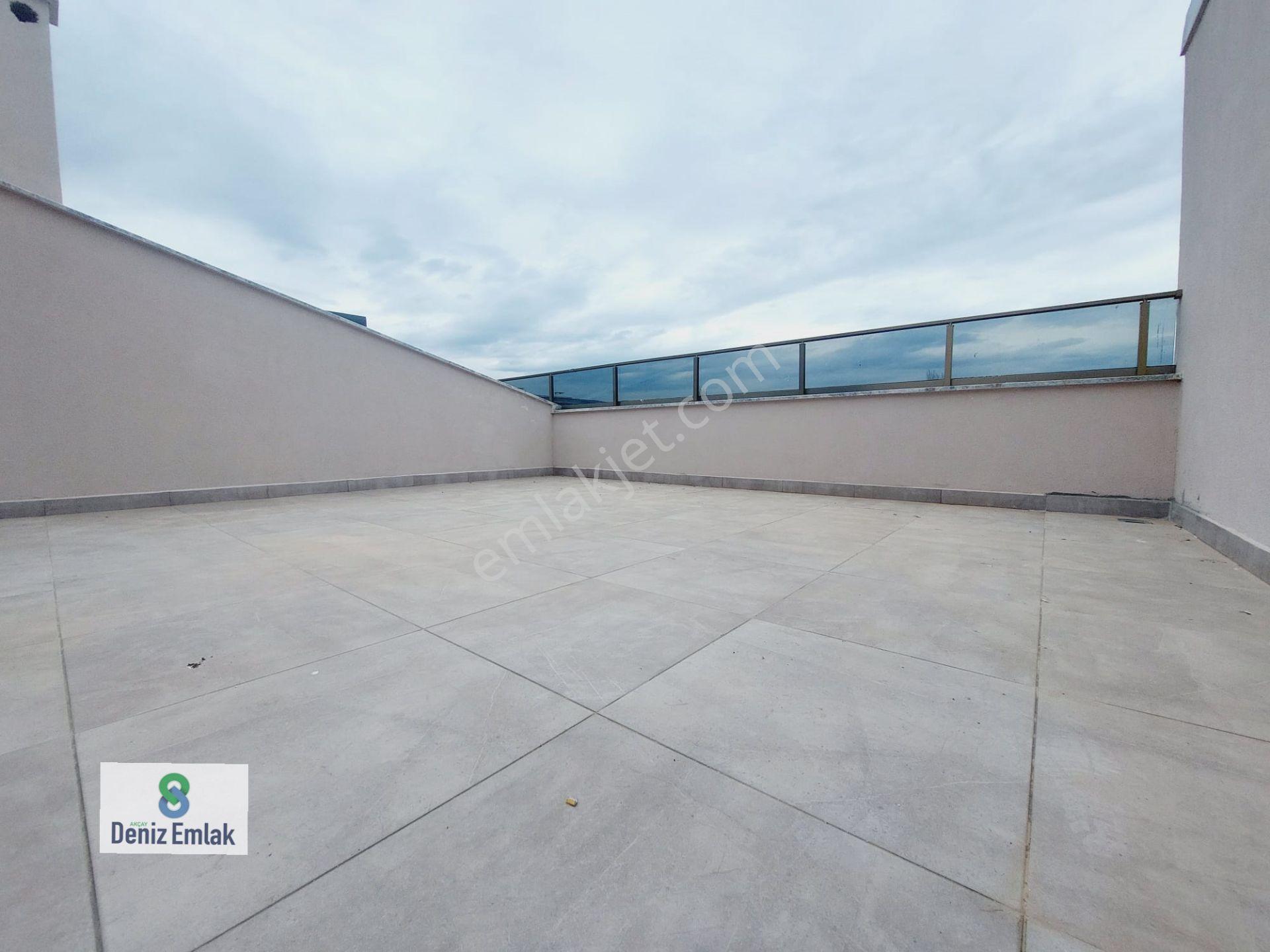 Denizden Akçayda Kapalı Otoparklı Yerden Isıtmalı Satılık 2+1 Dubleks Daire. - Görsel 16