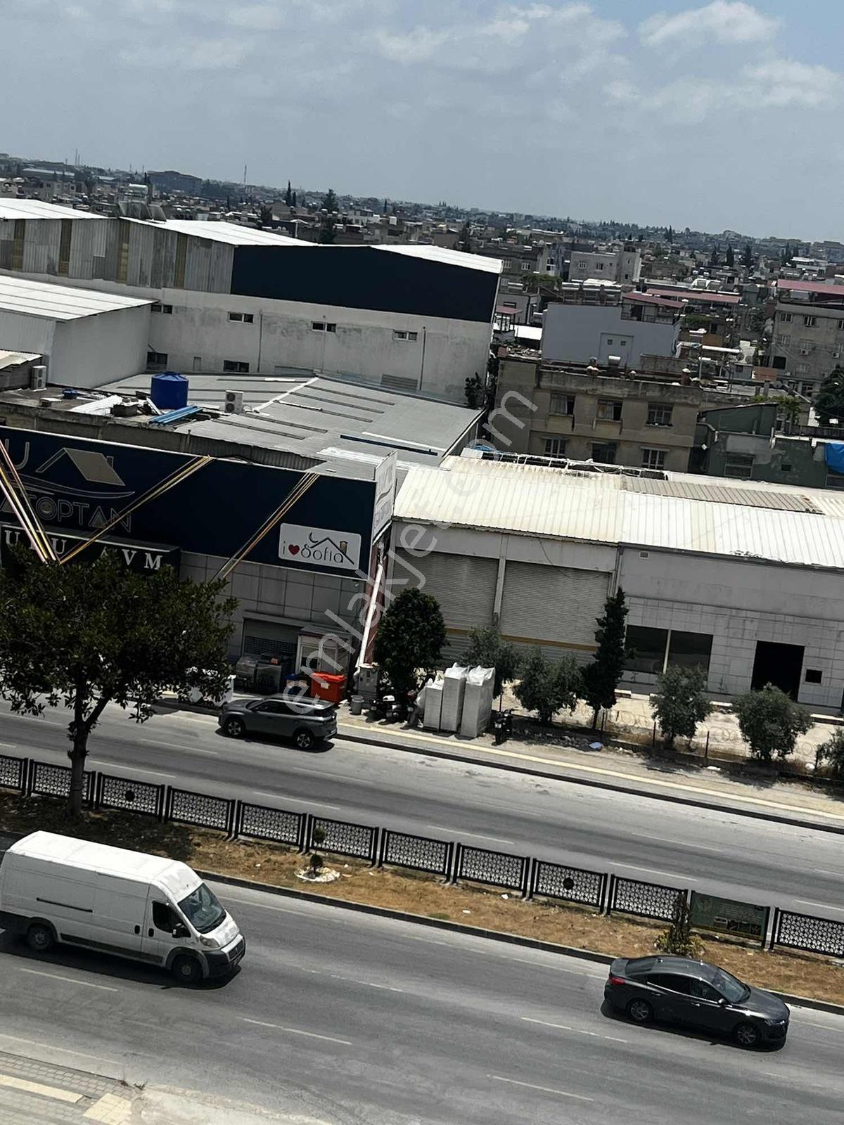 Yetsan Oto Sitesinde 65 M2 Bulvar Üzeri Sıfır Kullanılmamış - Görsel 11