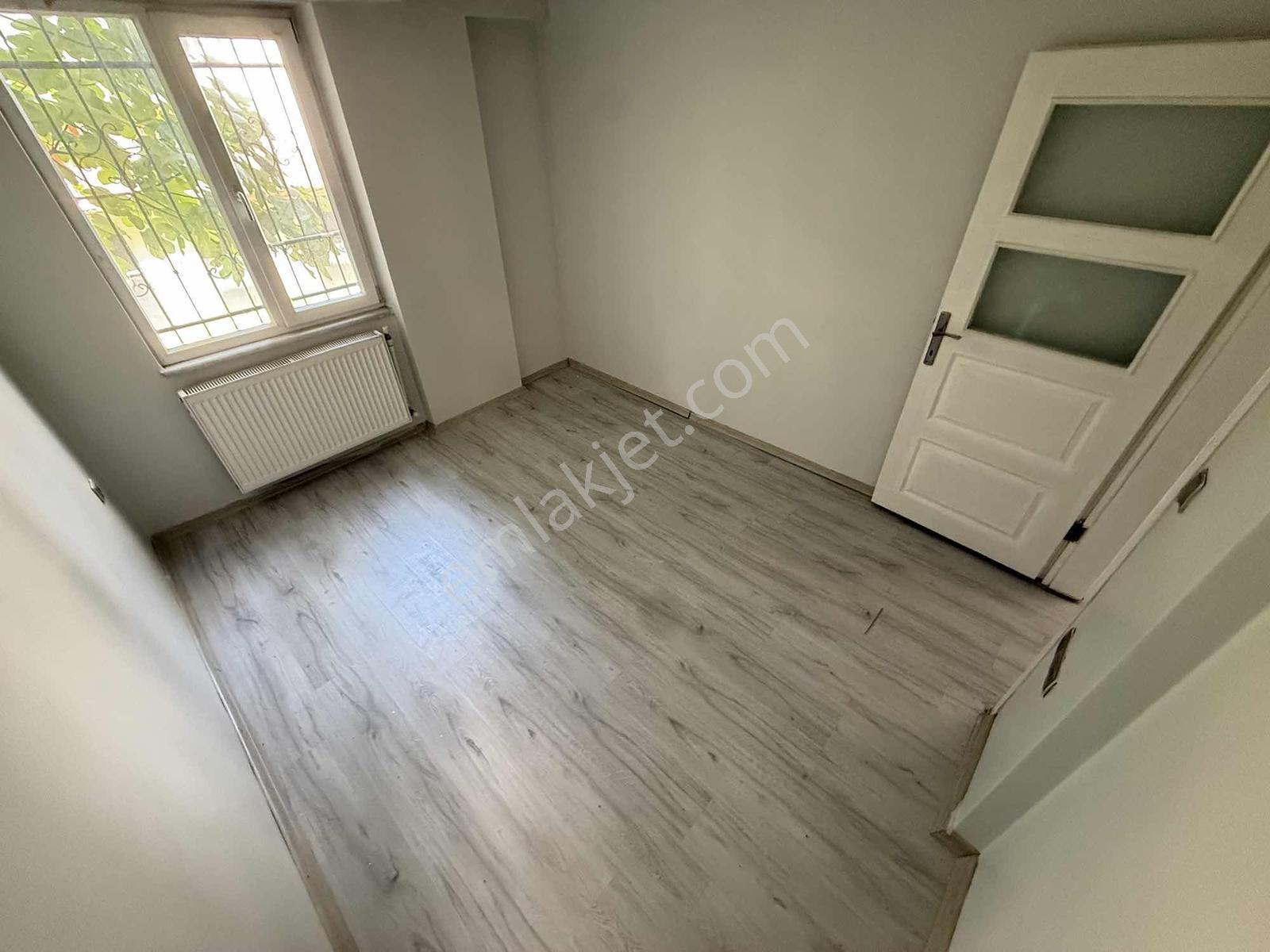 Parla'dan Edremit'te 3+1 Çift Cephe Doğalgazlı Kiralık Daire - Görsel 25