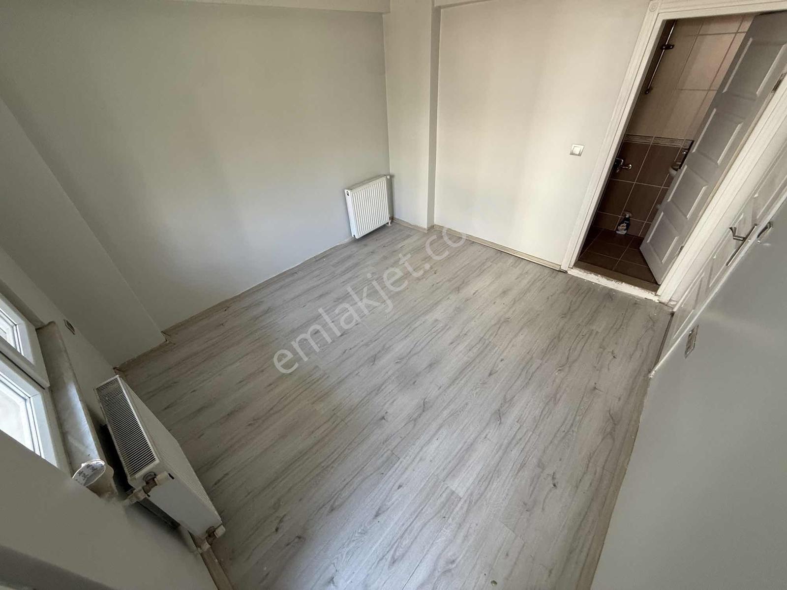 Parla'dan Edremit'te 3+1 Çift Cephe Doğalgazlı Kiralık Daire - Görsel 7