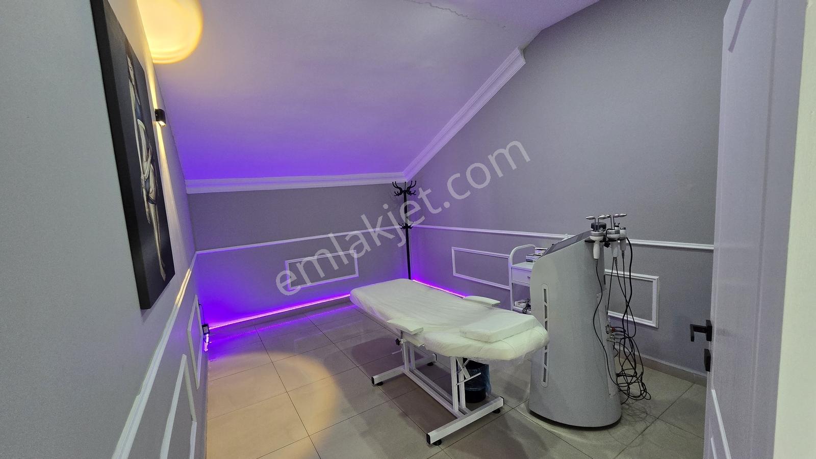 Cadde Üzeri Devren Kiralık Tam Donanımlı Güzellik Merkezi - Görsel 14