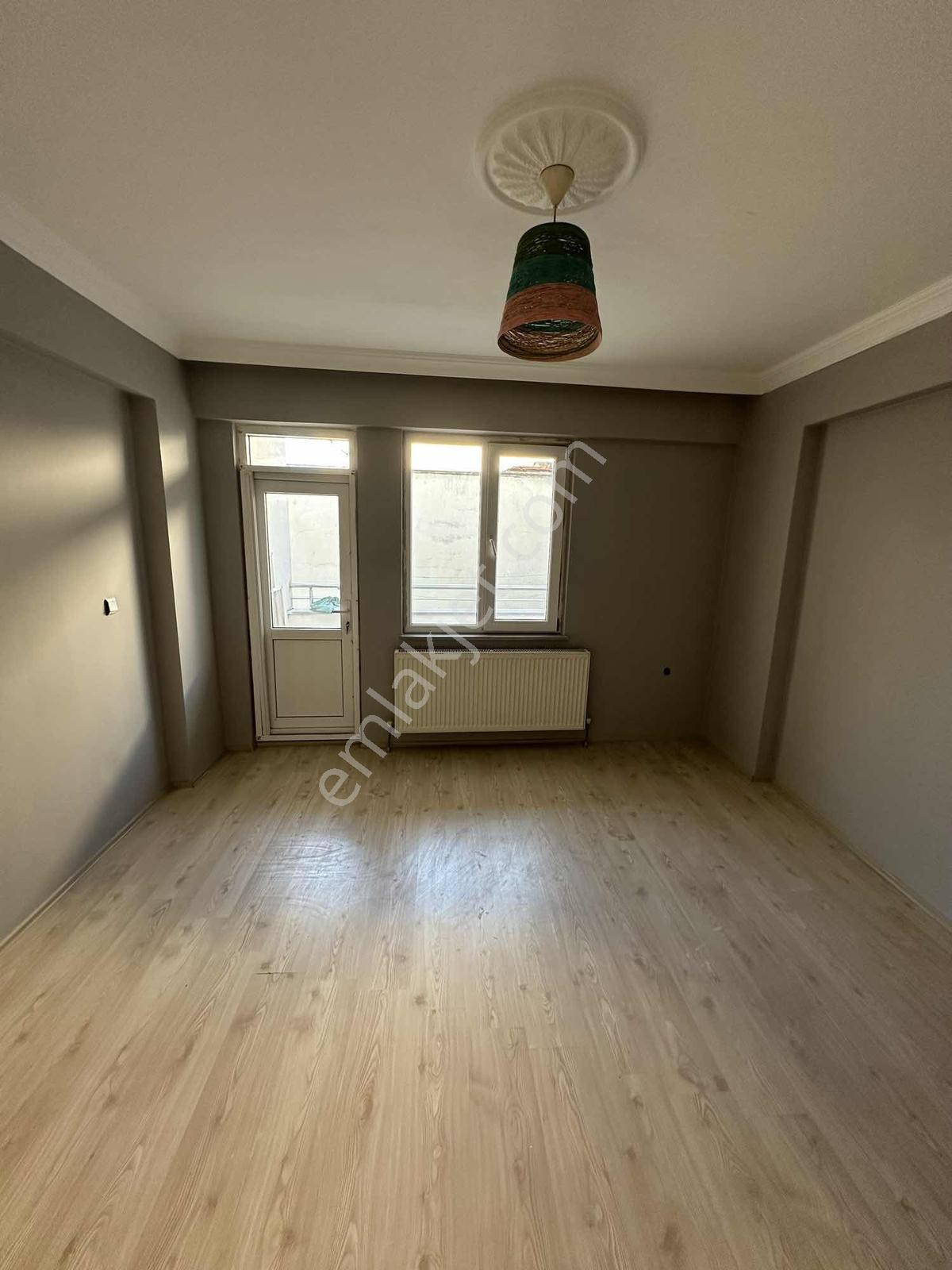 Esentepe Mahallesinde Kiralık 2+1 | 115 M² | Ara Kat Daire - Görsel 24