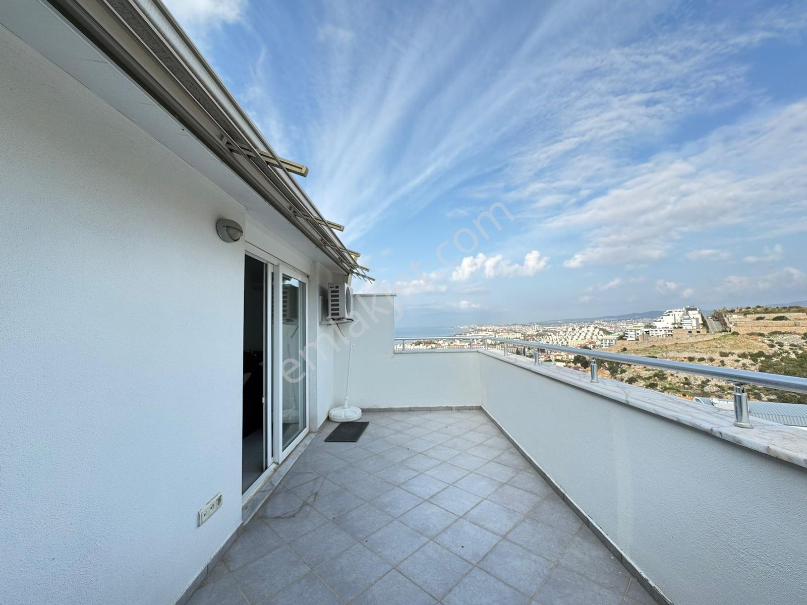 Alanya Sunset Beach Resıdence'da Satılık Dubleks 3+1 Daire - Görsel 2