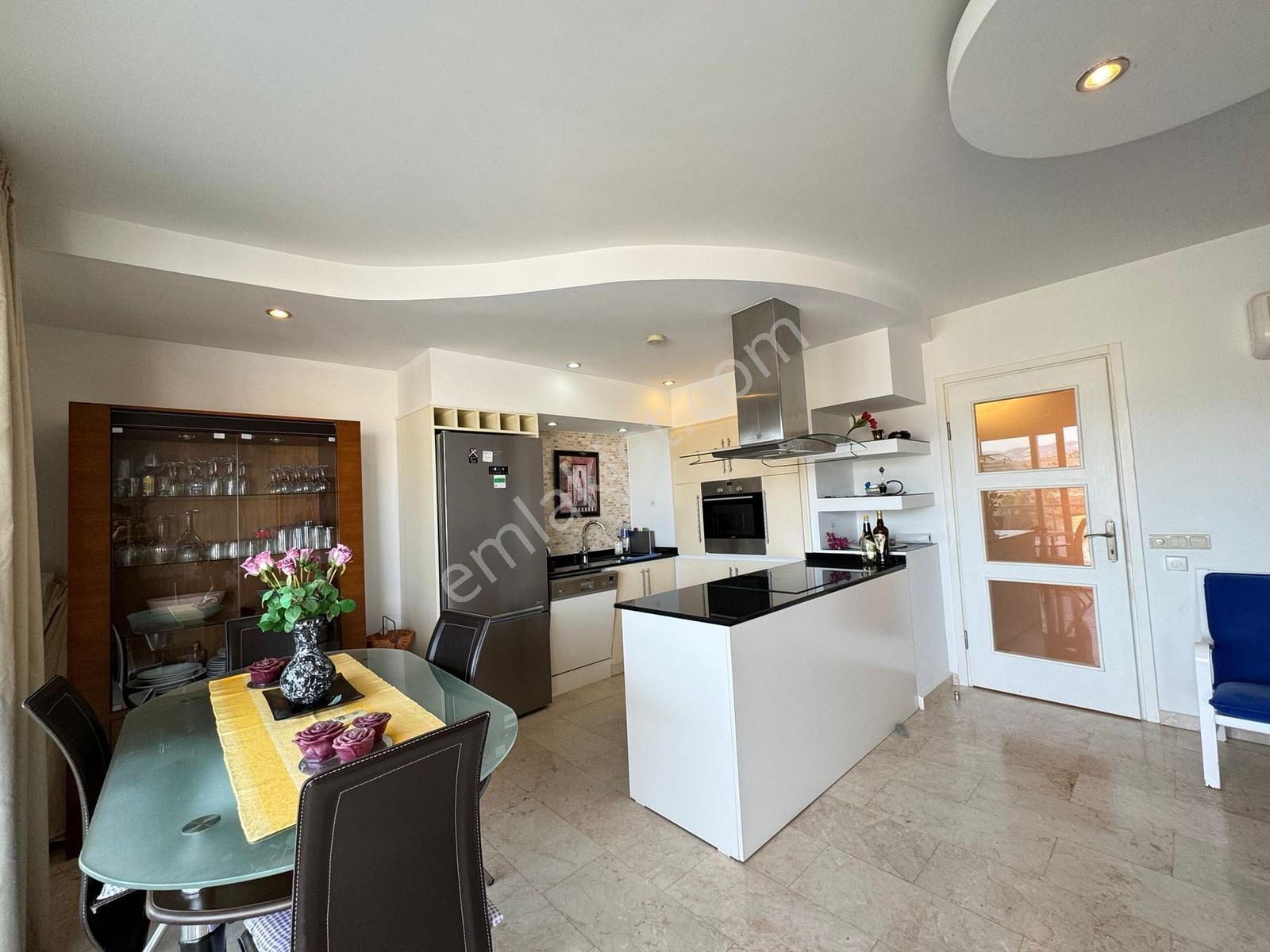 Alanya Sunset Beach Resıdence'da Satılık Dubleks 3+1 Daire - Görsel 11