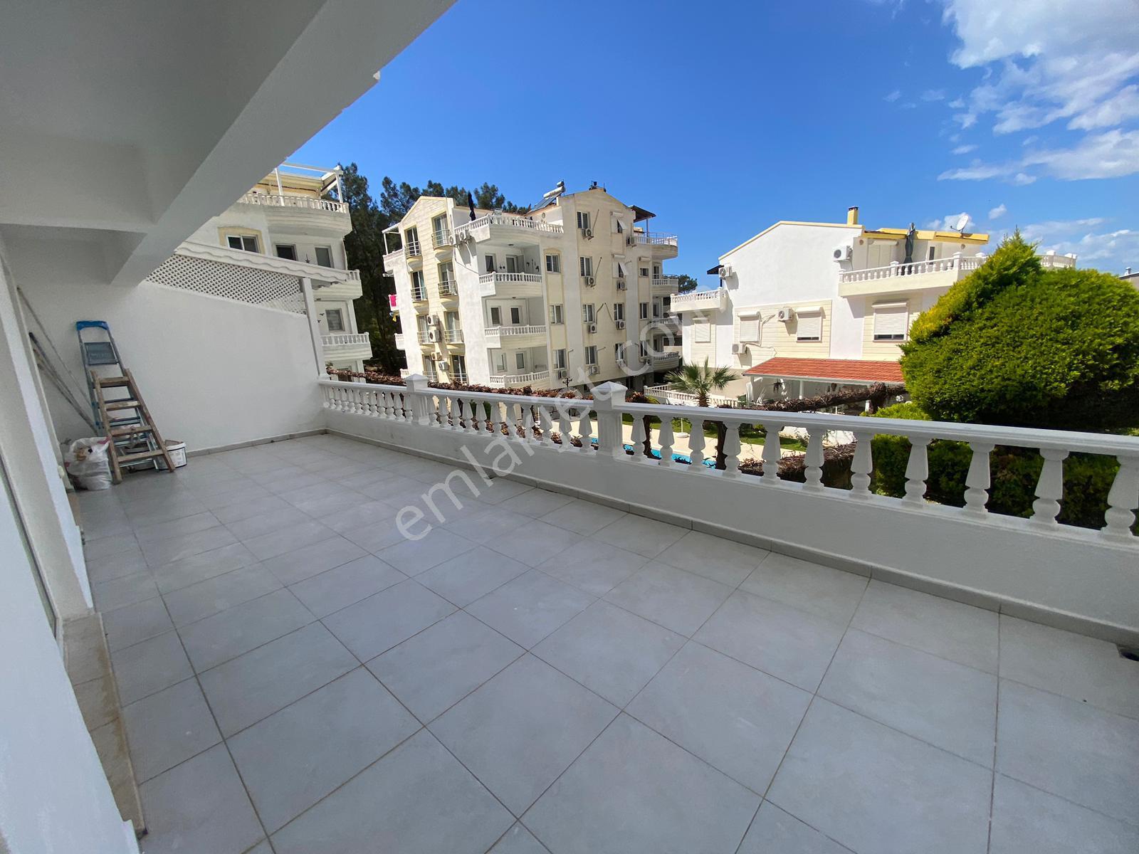 İzmir Özdere'de Havuzlu Site İçinde Satılık Villa - Görsel 4