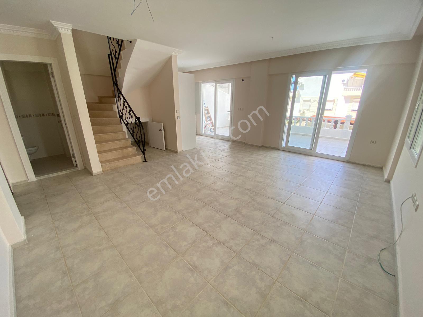 İzmir Özdere'de Havuzlu Site İçinde Satılık Villa - Görsel 9