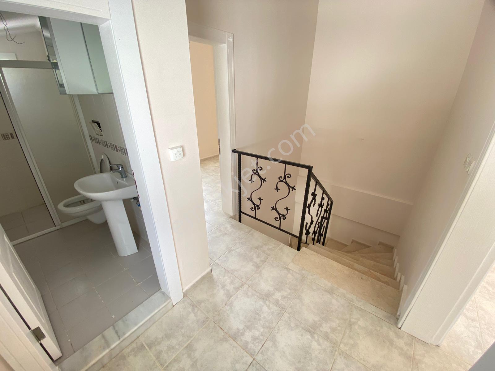 İzmir Özdere'de Havuzlu Site İçinde Satılık Villa - Görsel 25