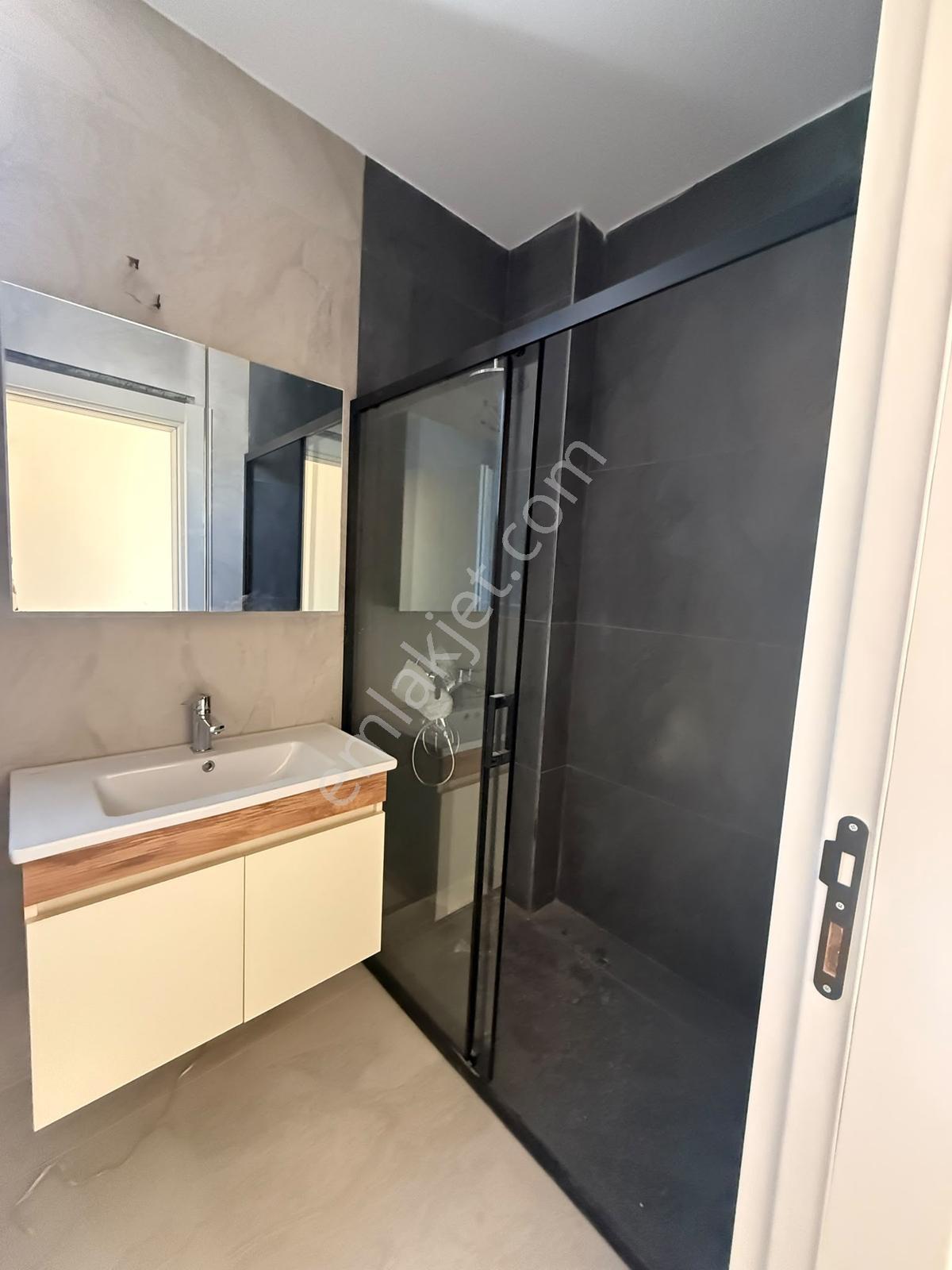 Şile Kadraj Sitesinde Deniz Manzaralı Kiralık Villalar - Görsel 17