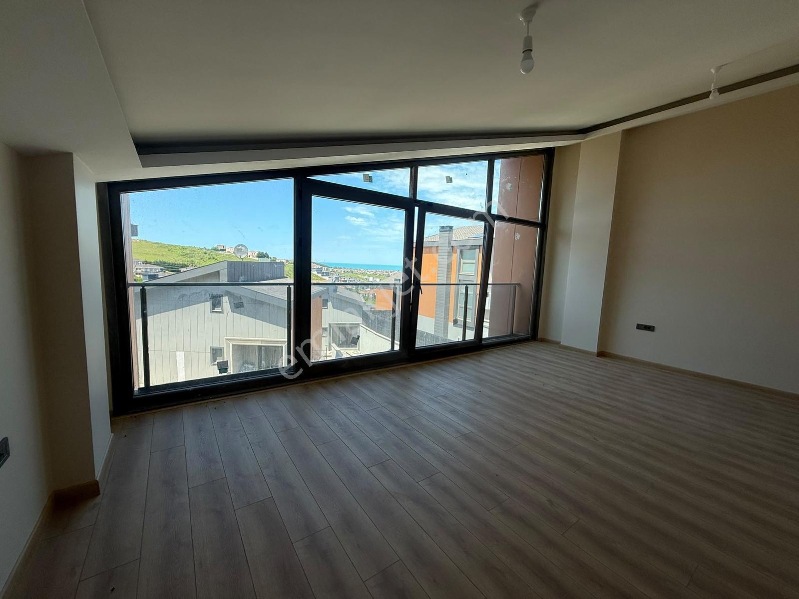 Şile Kadraj Sitesinde Deniz Manzaralı Kiralık Villalar - Görsel 16