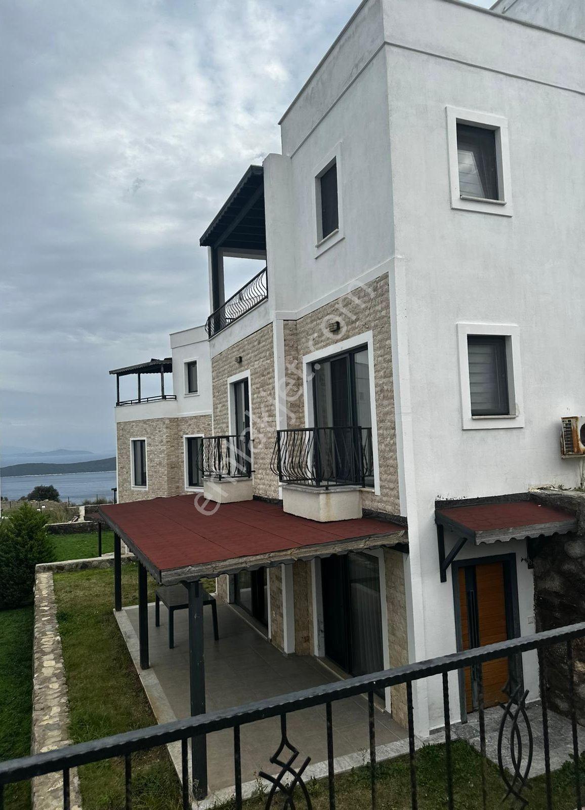 Gündoğan Kızılburun Deniz Manzaralı Bahçe Kullanımlı Ortak Havuzlu Sitede Bakımlı Villa - Görsel 34