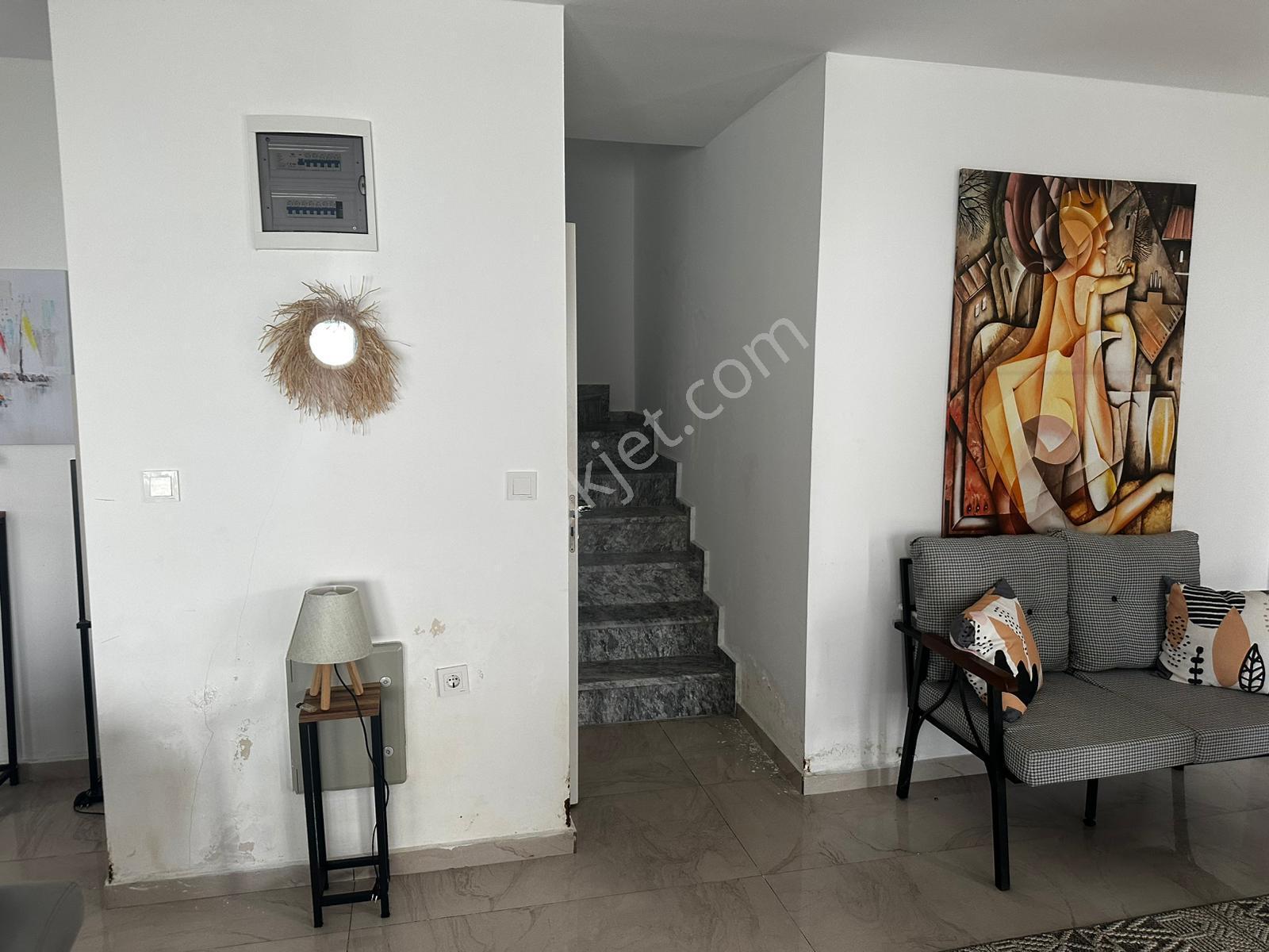 Gündoğan Kızılburun Deniz Manzaralı Bahçe Kullanımlı Ortak Havuzlu Sitede Bakımlı Villa - Görsel 27