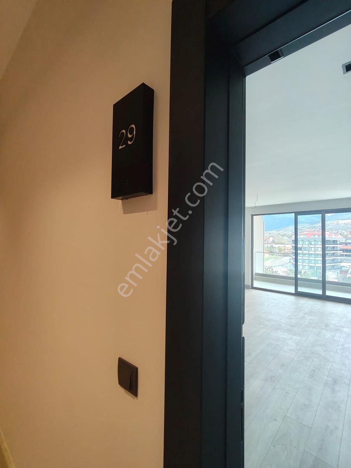 Alanya Kestel'de Denize Sıfır Lüks 2+1 Dubleks Daire - Görsel 29