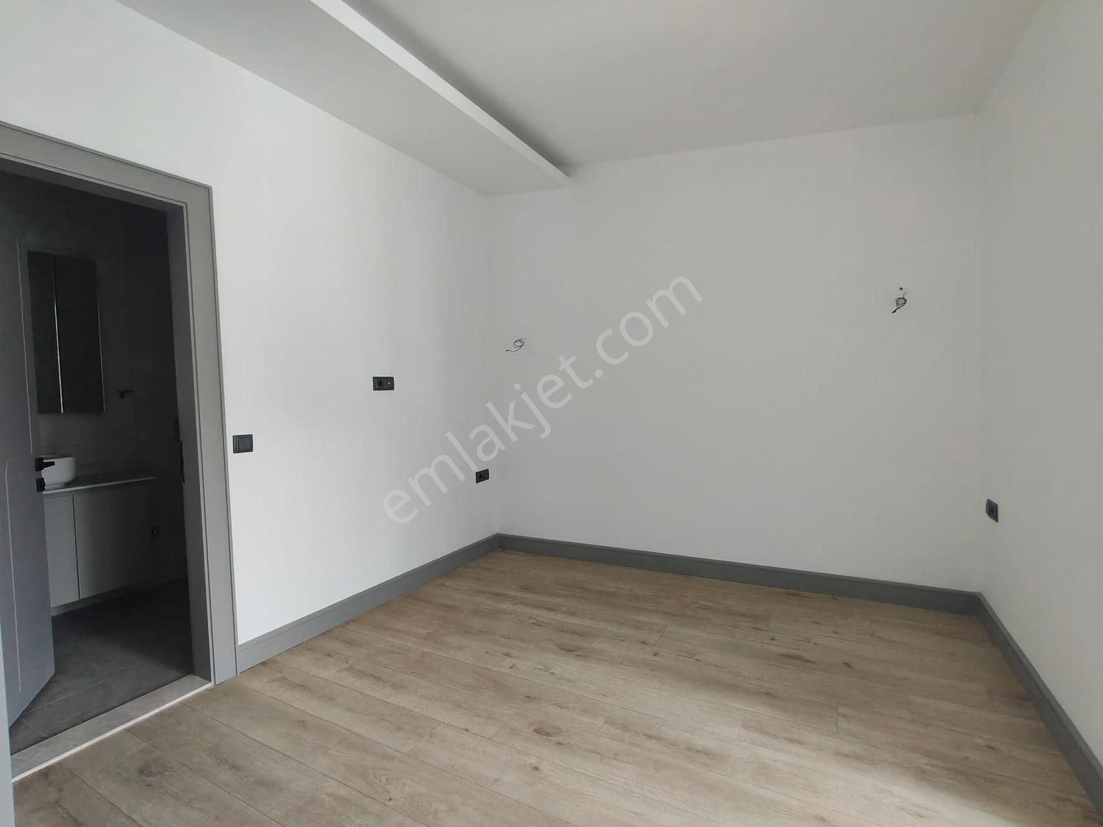 Alanya Kestel'de Denize Sıfır Lüks 2+1 Dubleks Daire - Görsel 22