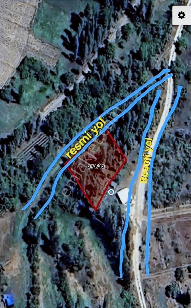 Acill Karakoç Gayrimenkul Satlık İnlicede 555m2 Bahçe Çeşme Yanı - Görsel 2