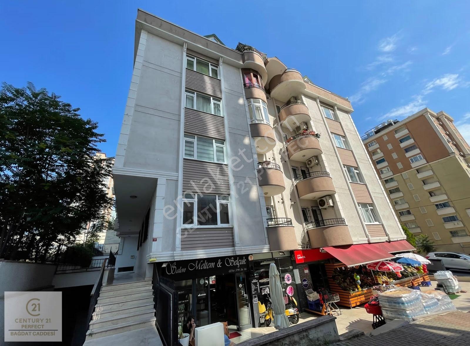 Ümraniye Tatlısu Ertuğrul Gazi Sokak Satılık Bakımlı 3+1