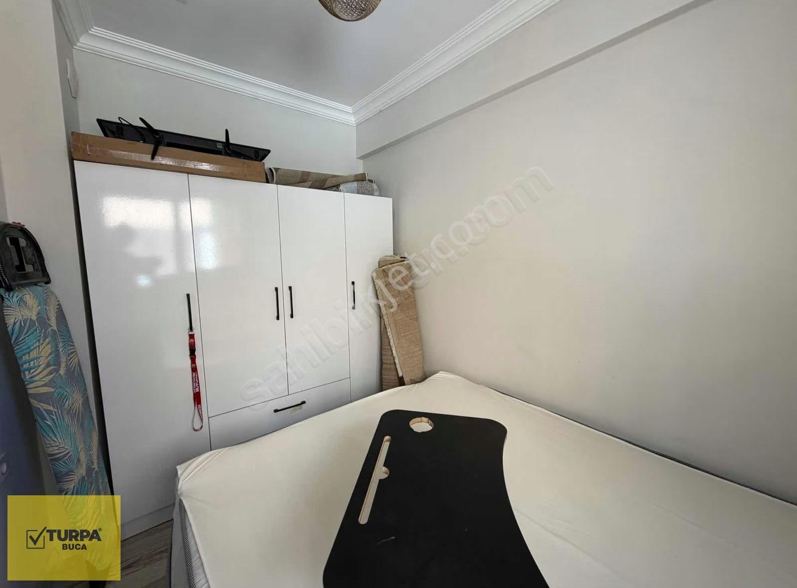 Turpa Buca'dan Doğalgazlı Klimalı Full Eşyalı Daire - Görsel 2