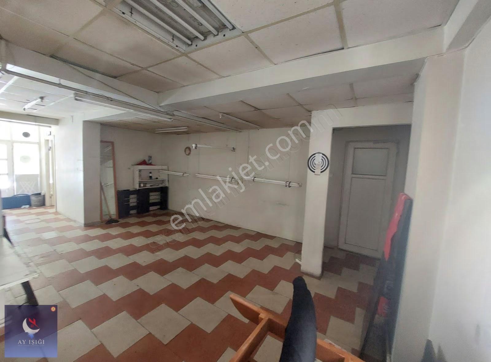 Ayışığından Molla Gürani Metrosuna Yakın 80 M2 Kiralık Dükkan - Görsel 13