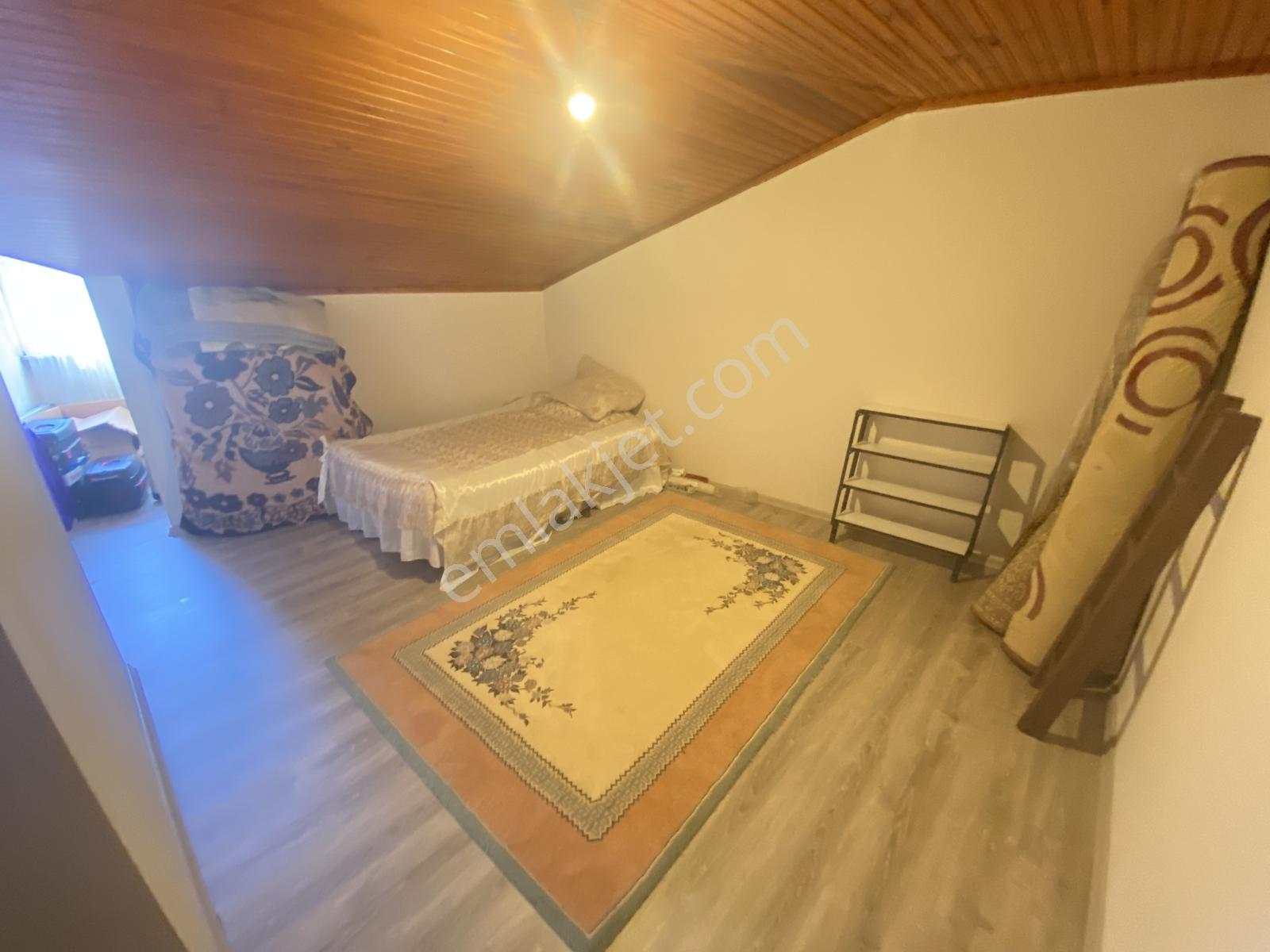 Evinibul'dan Çok Merkezi Konumda 160m2 4+1 Dubleks Daire - Görsel 15