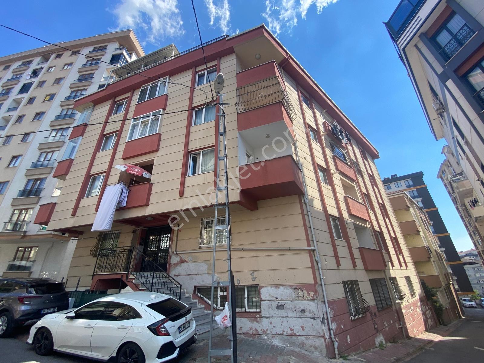 Evinibul'dan Çok Merkezi Konumda 160m2 4+1 Dubleks Daire