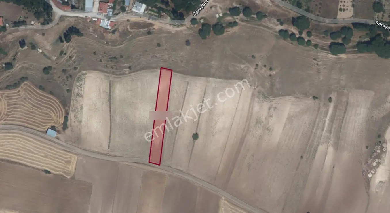 Toprak Altındır! Kadastro Yollu Köyün Yanında Fırsat Tarla Bk-18