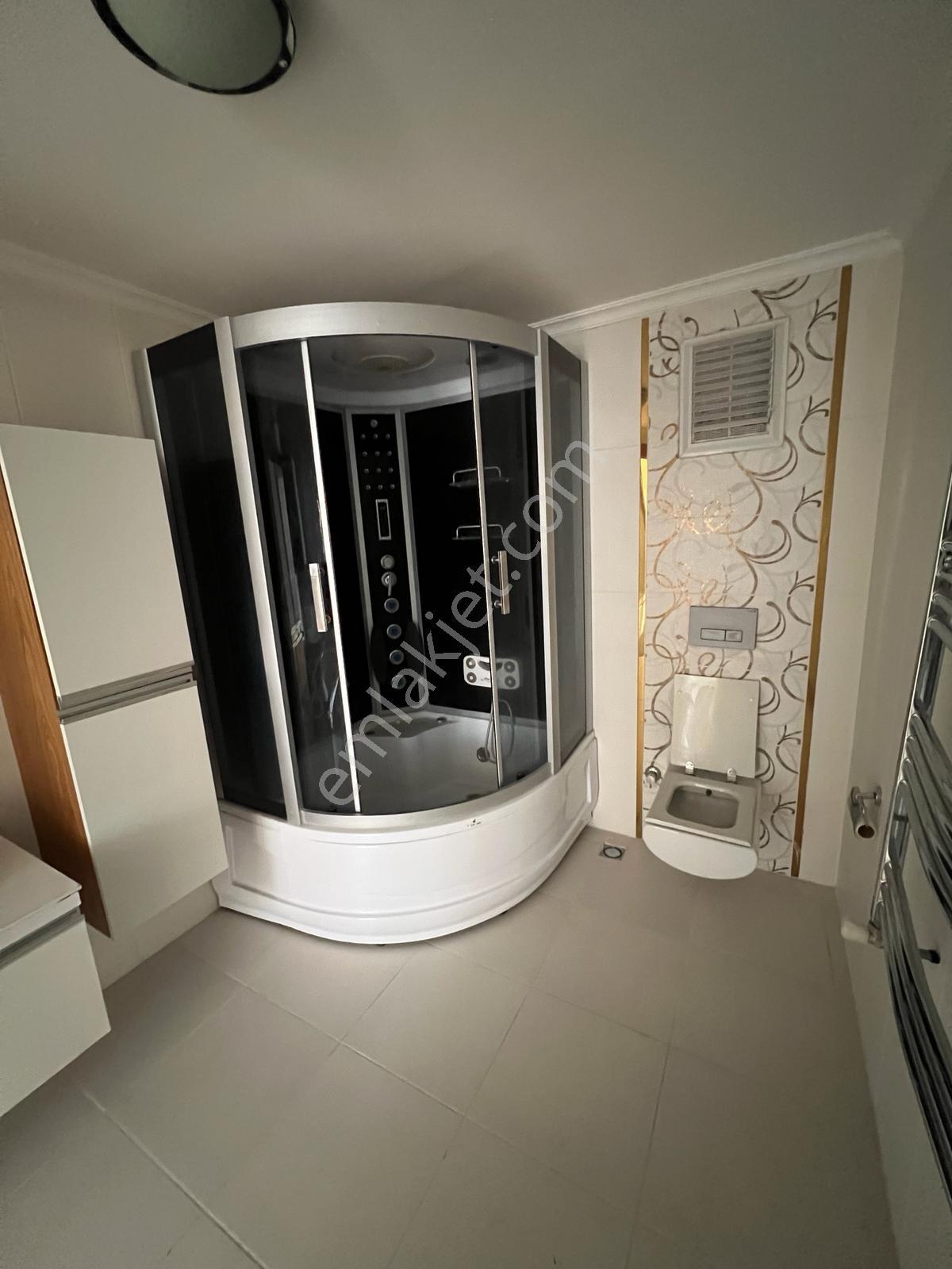 Afyon Özsu Emlak'tan Uydukent Te Kiralık Lüks 4+1 Daire - Görsel 8