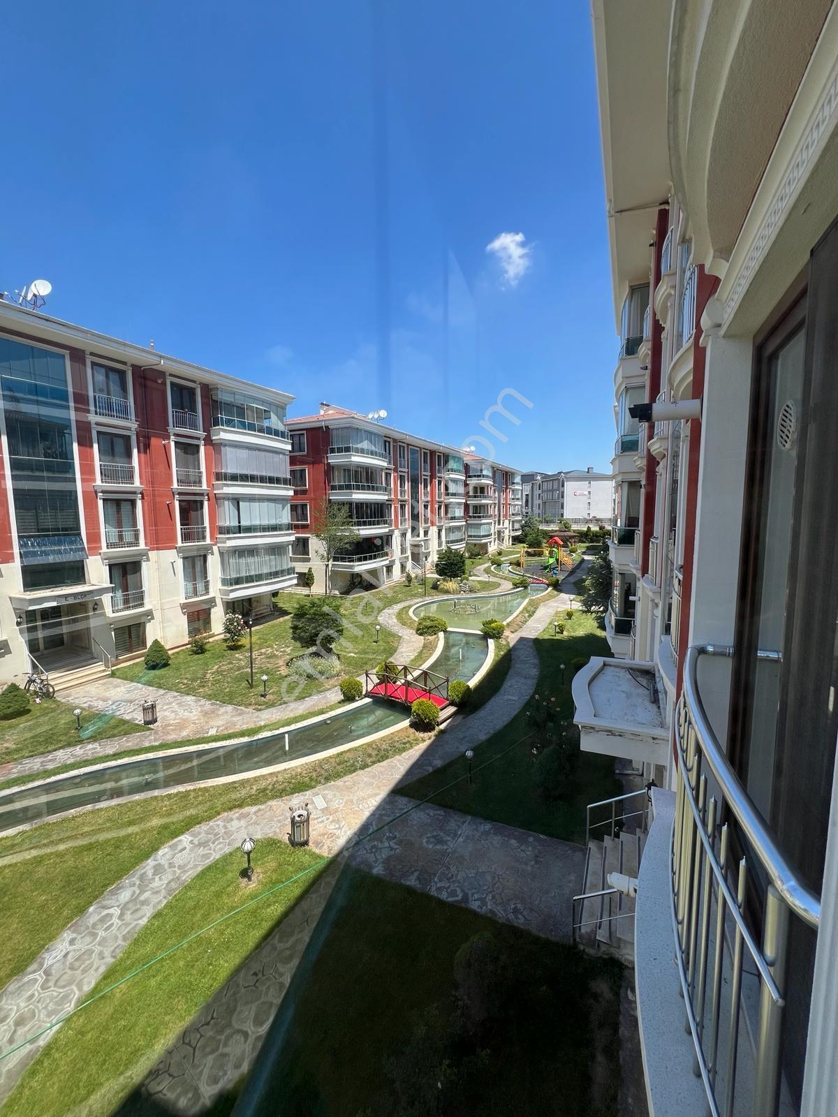 Afyon Özsu Emlak'tan Uydukent Te Kiralık Lüks 4+1 Daire - Görsel 31