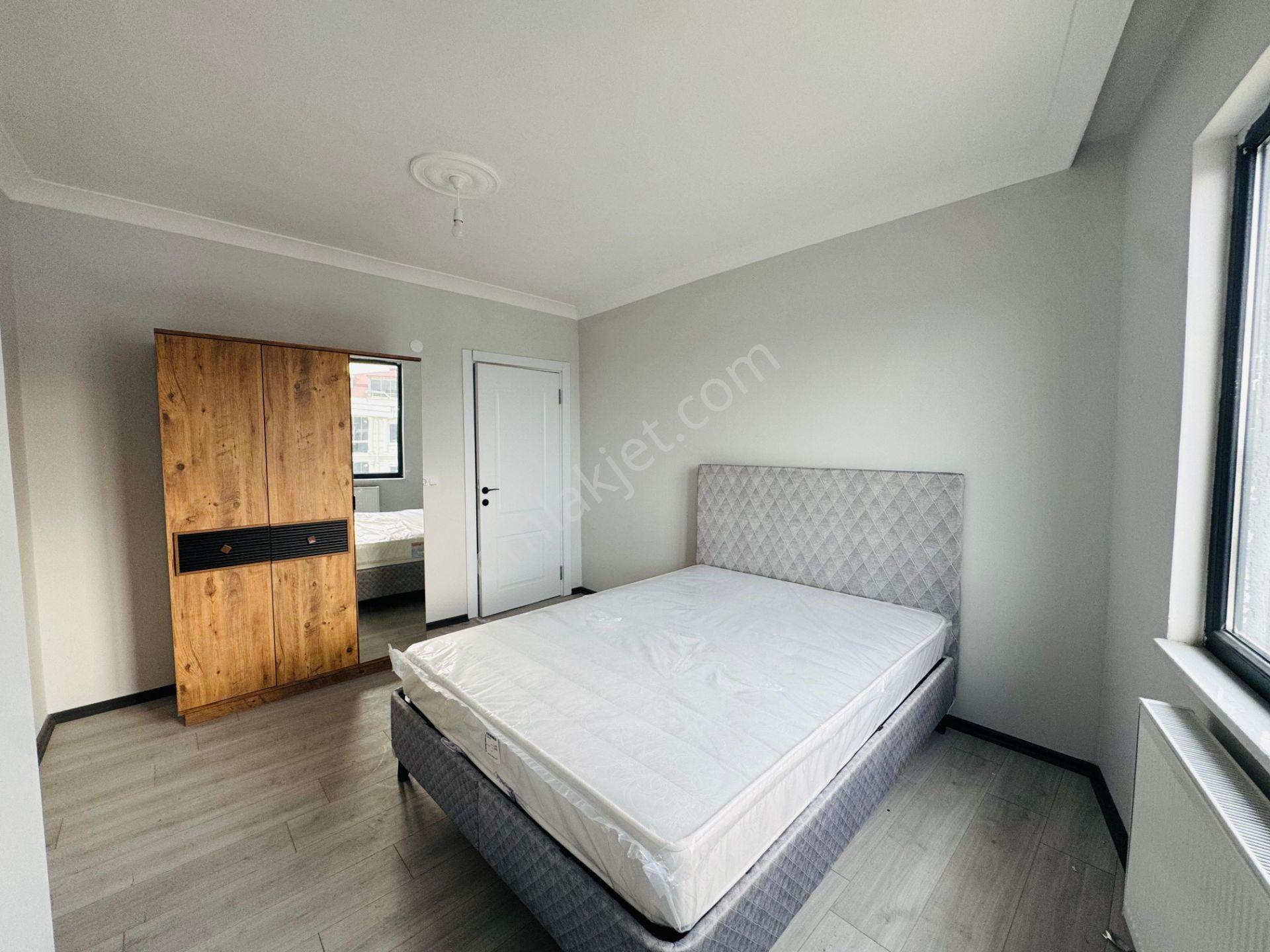 Çerkezköy***merpa Emlak'tan*** İstayson Mah'de Eşyalı Tertemiz 1+1 Sıfır Daire