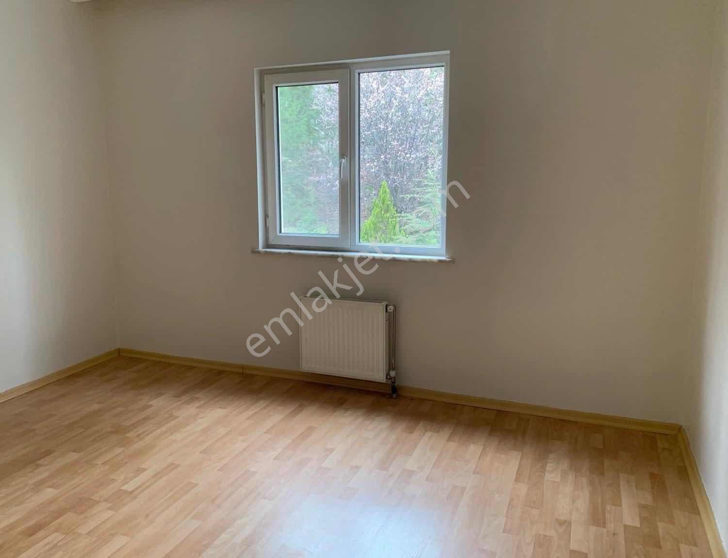 Turkuaz Merkezde Kiralık 3+1 Daire - Görsel 3