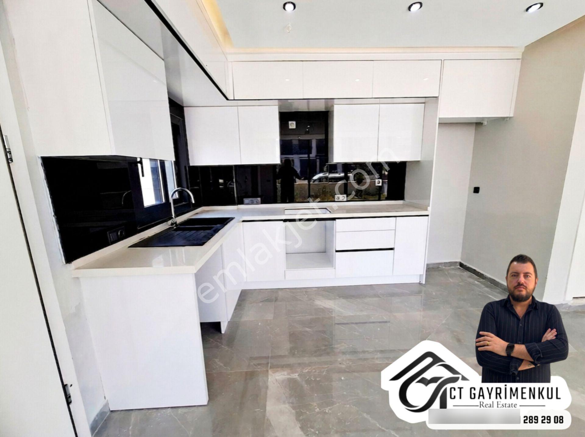 Didim'de Satılık 3+1 Müstakil Girişli Bahçeli Triplex Villa - Görsel 16