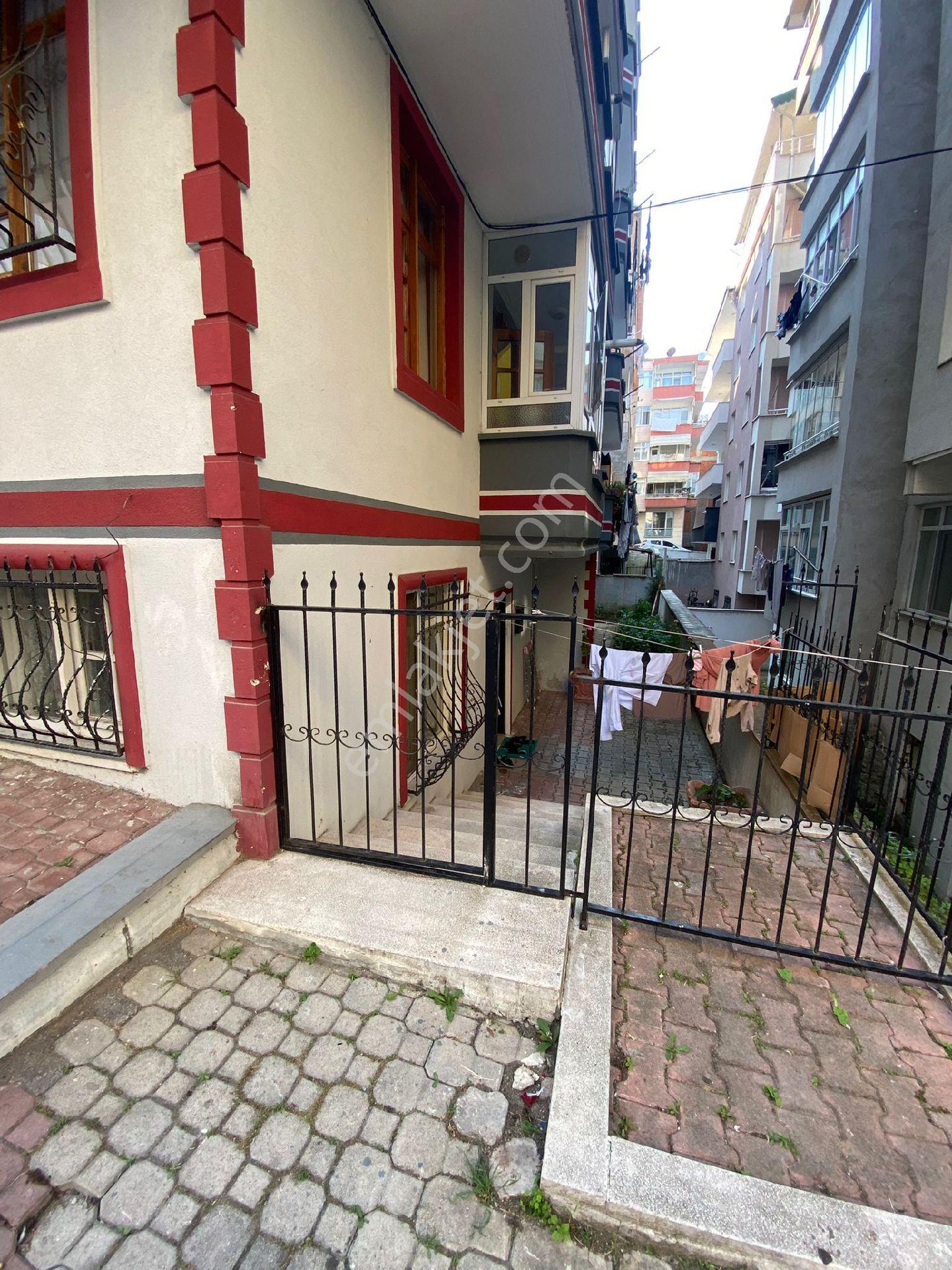 Rekoor Emlaktan 56'larda 2+1 Satılık Daire - Görsel 16
