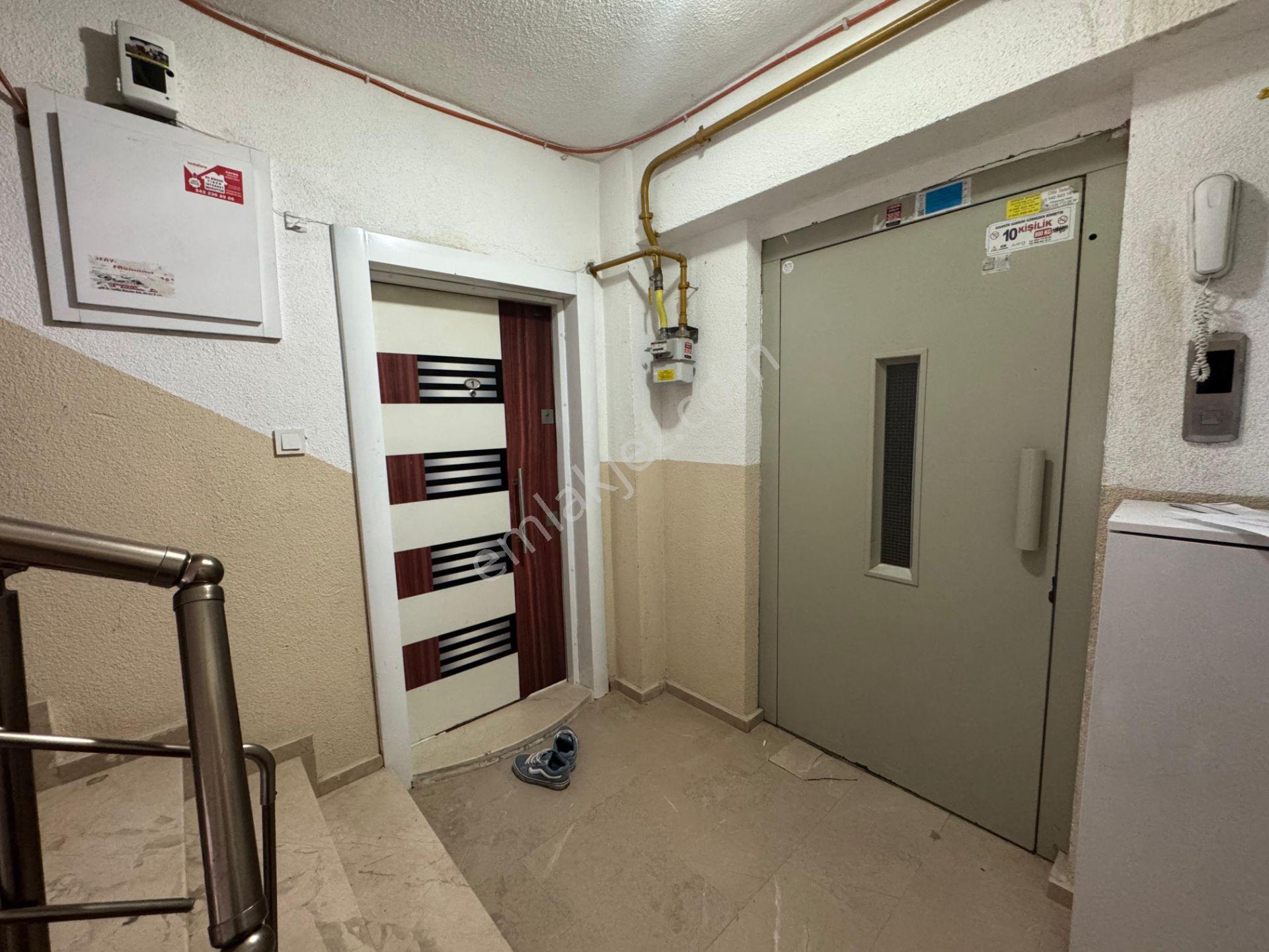 Merpa Emlak'tan Bağlık Mah'de Avm.'ler Bölgesinde Kiralık 2+1 - Görsel 17