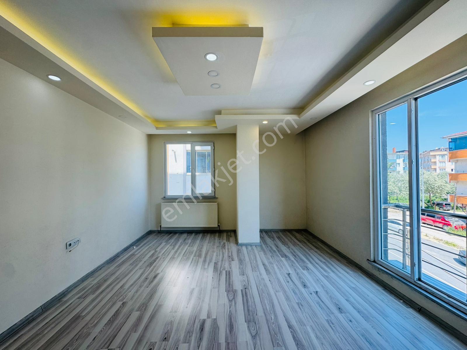 Merpa'dan Fevzi Paşa Mah'de Kiralık Kombili Arakat Öncephe 3+1 - Görsel 3