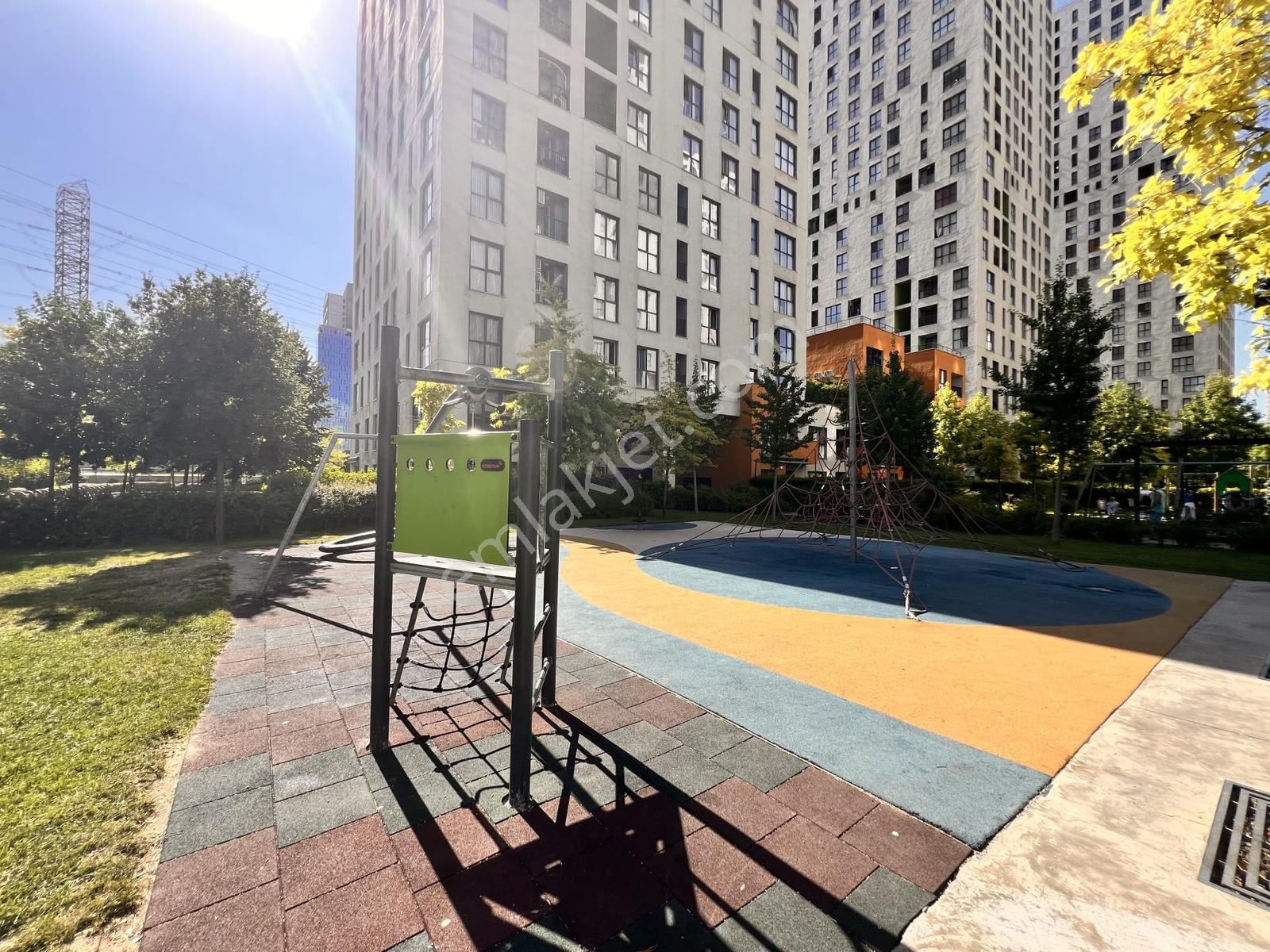 Hep İstanbul Satılık Bahçeli 4+1 Daire - Görsel 2