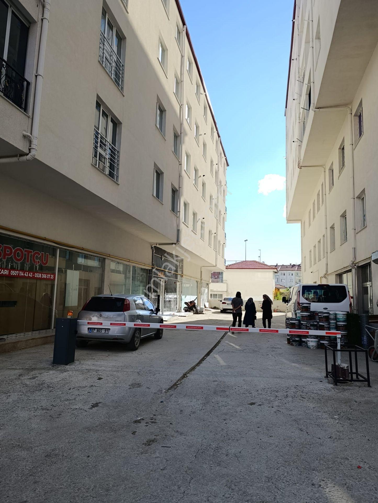 Ars Emlak Dan Çarşamba Kapalı Pazarı Dibinde Ara Kat Kiralık 1+1 Daire - Görsel 11