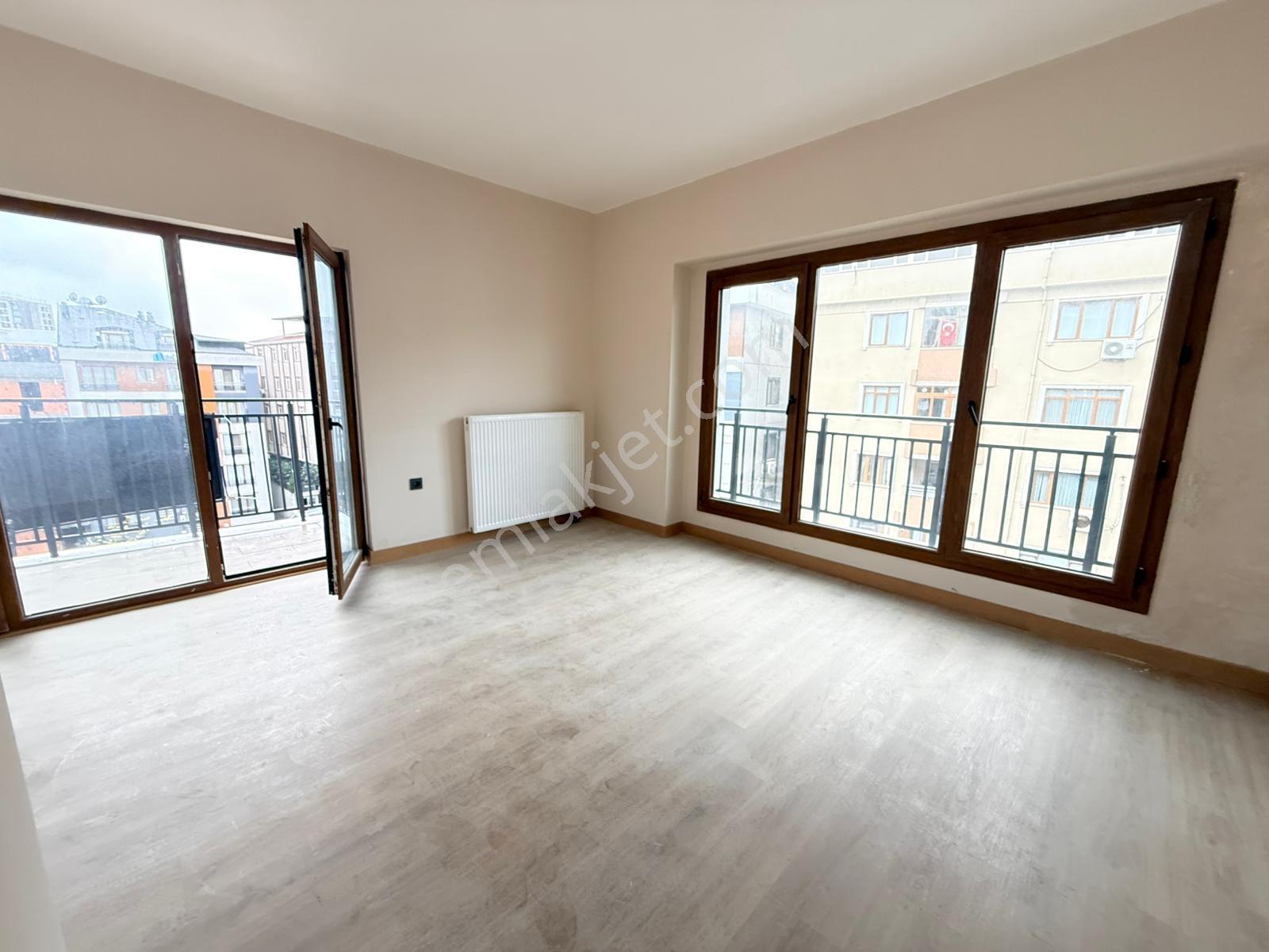 Kağıthane Merkez Mh. Toki Hizmet Sitesi 2+1 Satılık Daire - Görsel 2
